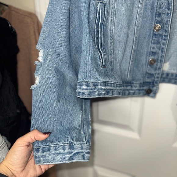 KanCan Light Blue Denim Cropped Jacket - Picture 4 of 6